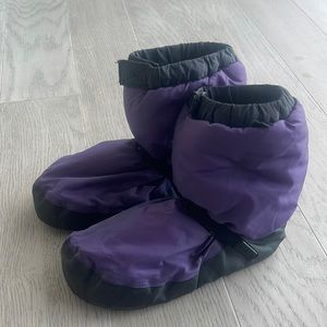 BLOCH warmup booties